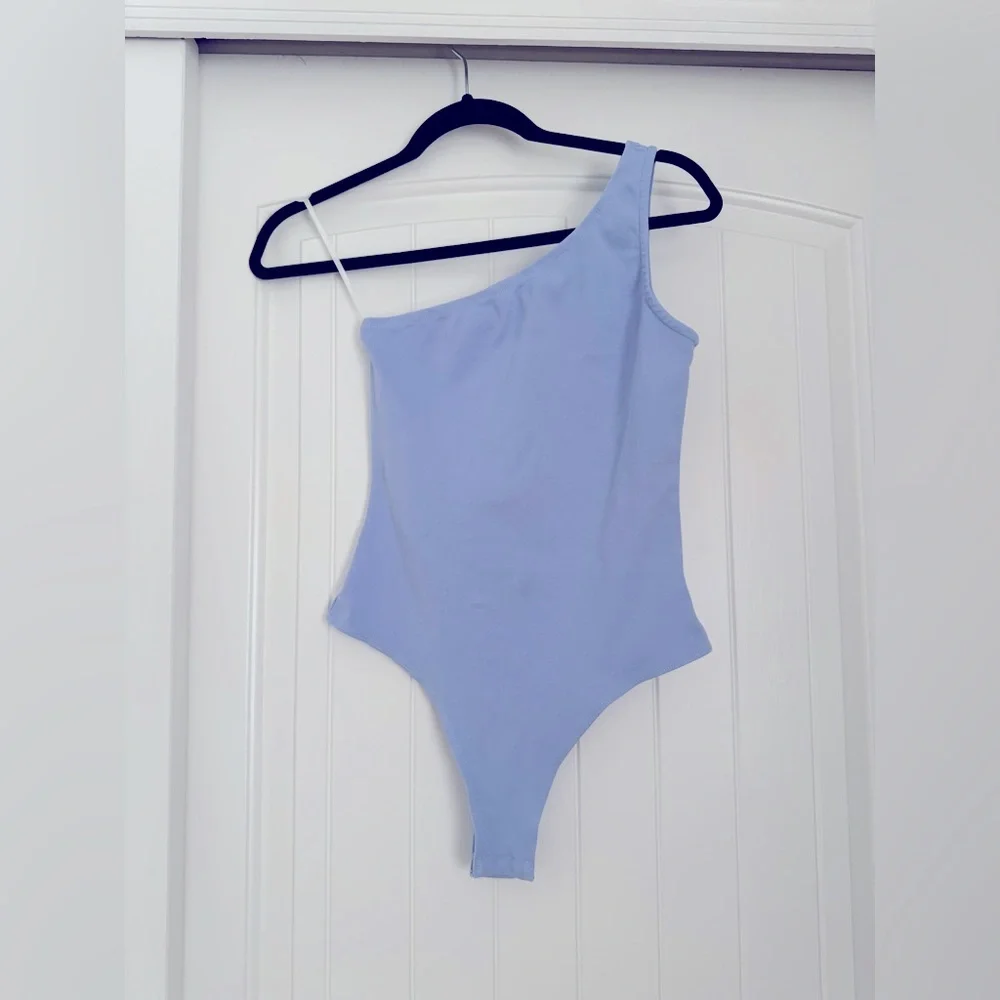 One Shoulder Bodysuit Dusty Blue Snaps at Bottom Excellent condition Size Small - Picture 1 of 4